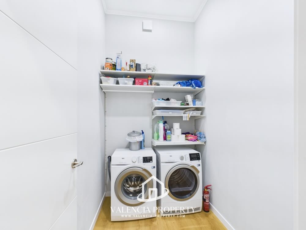 Property 2440 - Image 38